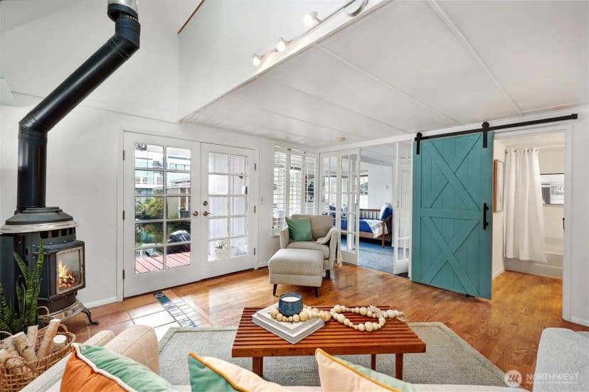 Property photo for 2019 Fairview Avenue E #b, Seattle photo 19
