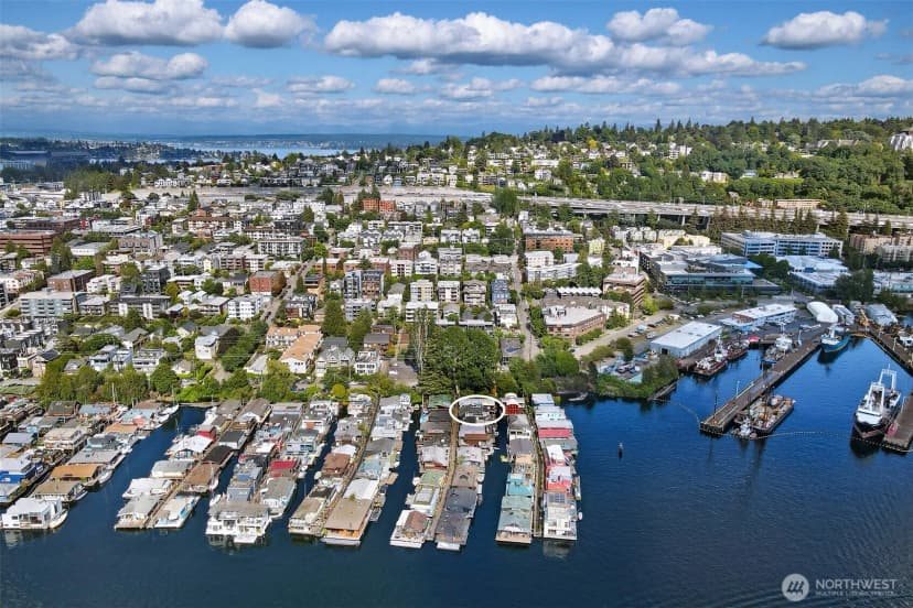 Property photo for 2019 Fairview Avenue E #b, Seattle photo 30