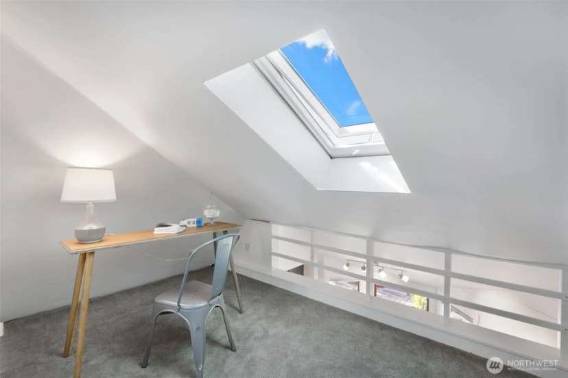 Property photo for 2019 Fairview Avenue E #b, Seattle photo 25