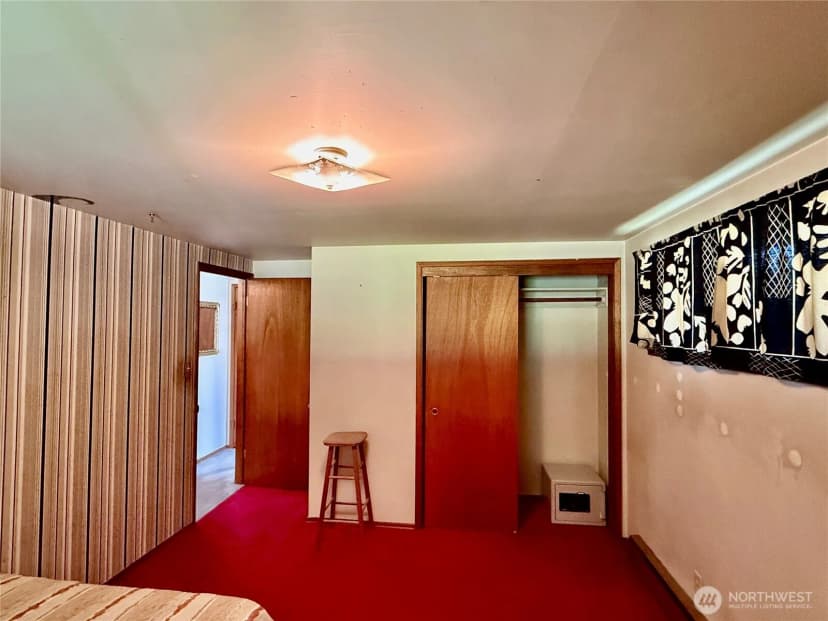 Property photo for 2538 Ne 107th Street, Seattle photo 10