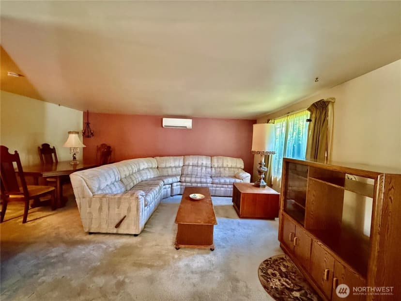 Property photo for 2538 Ne 107th Street, Seattle photo 7