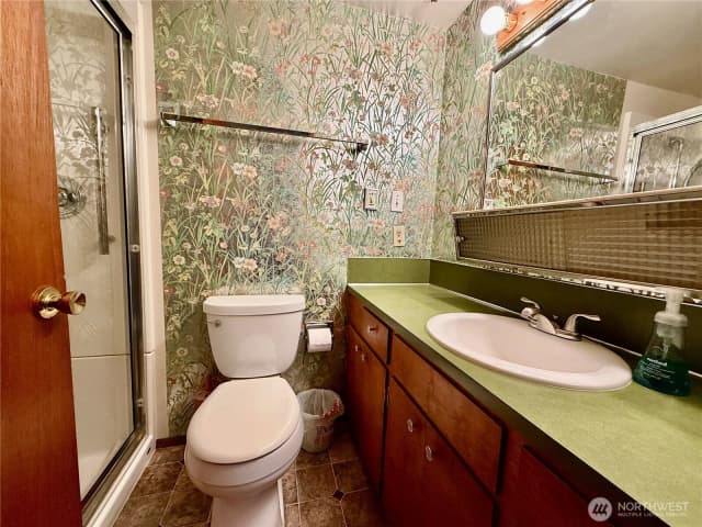 Property photo for 2538 Ne 107th Street, Seattle photo 5