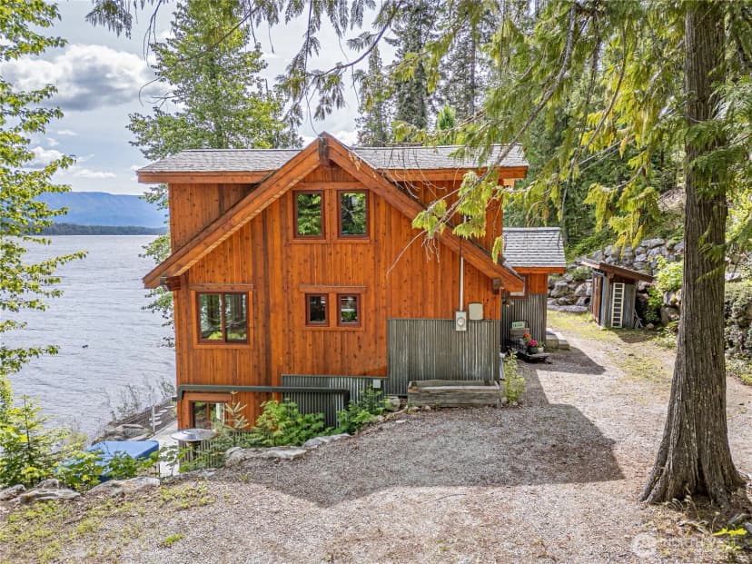 Property photo for 16120 Cedar Brae Road, Leavenworth photo 2