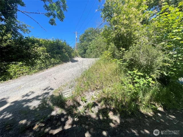 Property photo for 7610 8th Avenue Sw, Seattle photo 4
