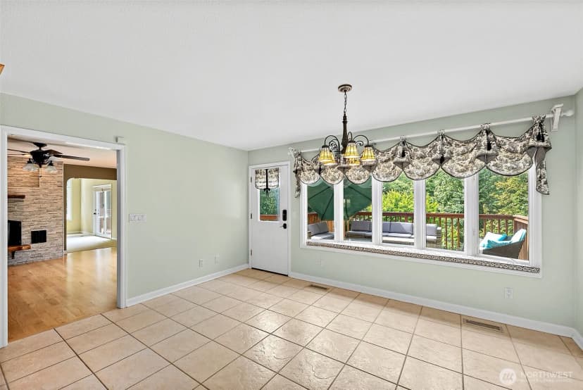 Property photo for 6718 76th Street W, Lakewood photo 17