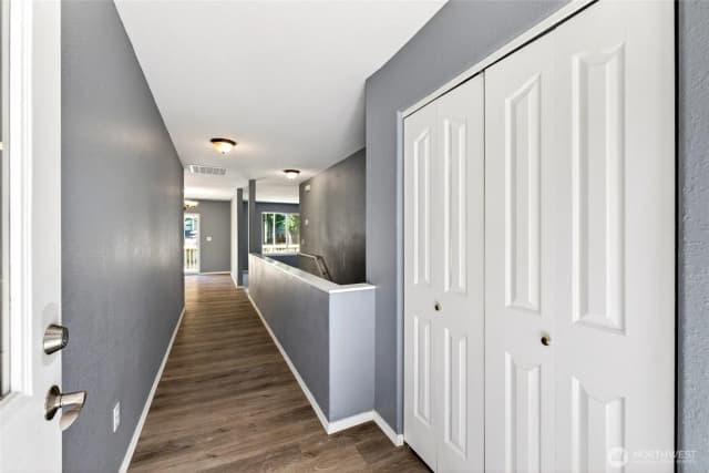 Property photo for 17939 Upland Drive Se, Yelm photo 2