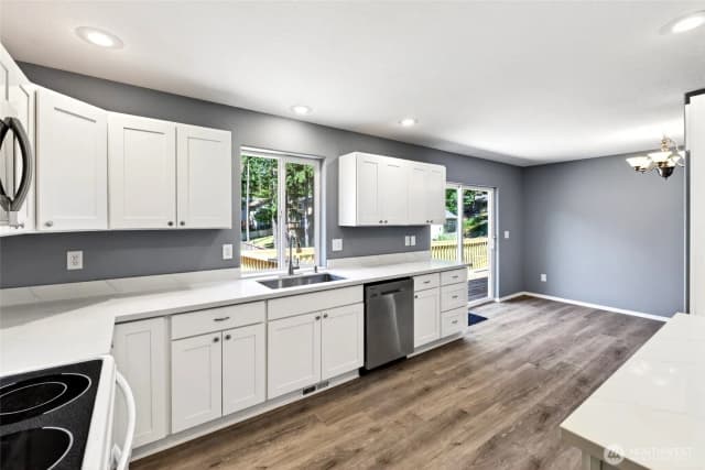 Property photo for 17939 Upland Drive Se, Yelm photo 4