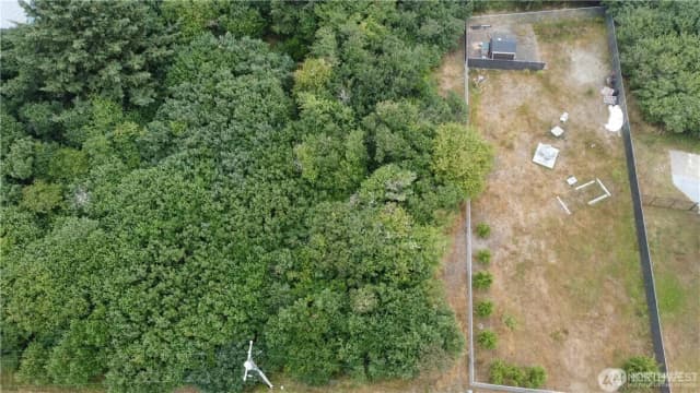 Property photo for 618 Canal Drive Ne, Ocean Shores photo 5