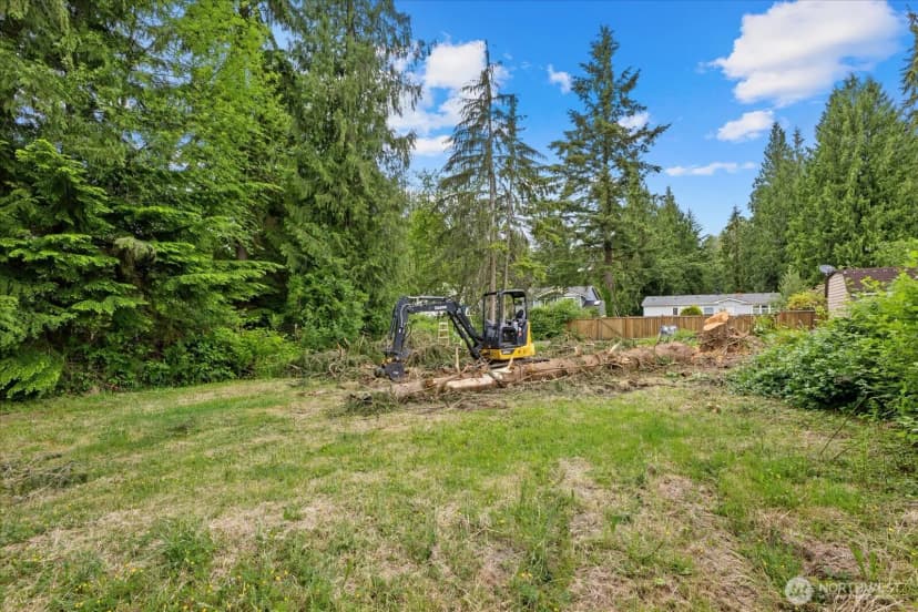 Property photo for 10014 228th Pl Se, Woodinville photo 3