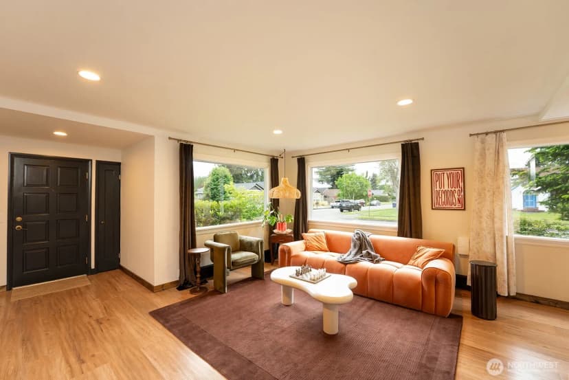 Property photo for 301 S Dunham Avenue, Arlington photo 4