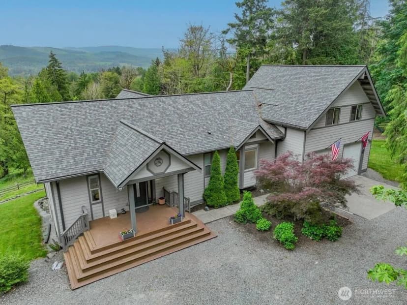 Property photo for 22109 161st Avenue E, Graham