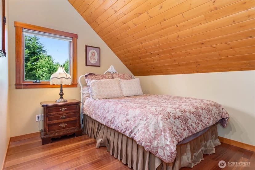 Property photo for 213 Rosemary Way, Lynden photo 19