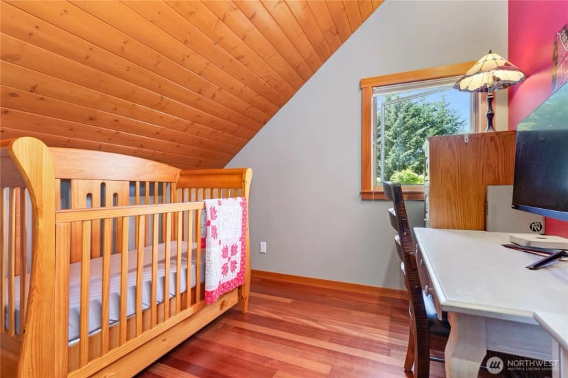 Property photo for 213 Rosemary Way, Lynden photo 17