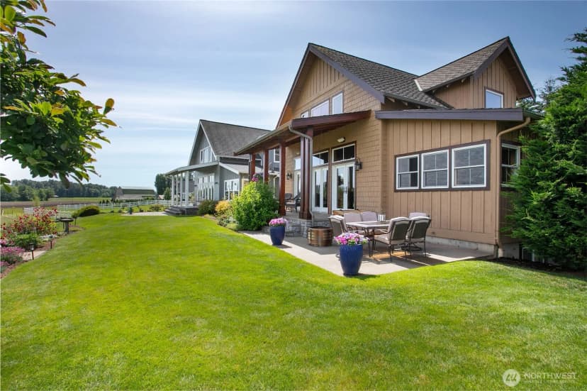 Property photo for 213 Rosemary Way, Lynden photo 31