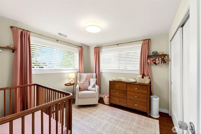 Property photo for 1604 W Pioneer Avenue, Puyallup photo 17