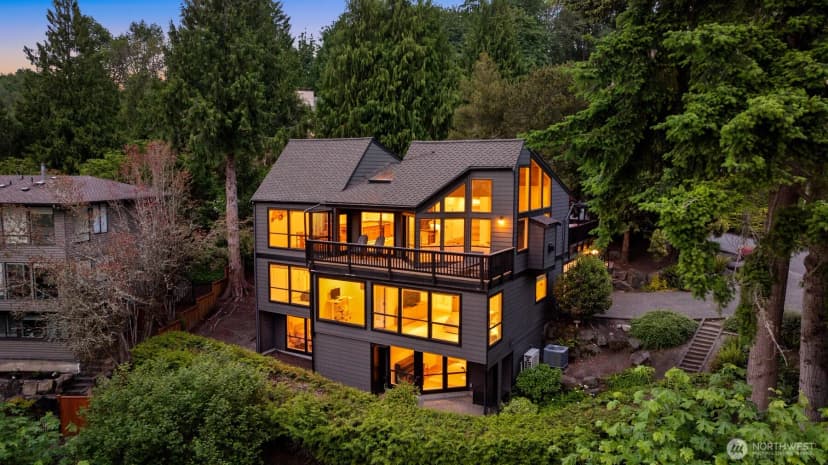 Property photo for 13441 64th Terrace Ne, Kirkland photo 6