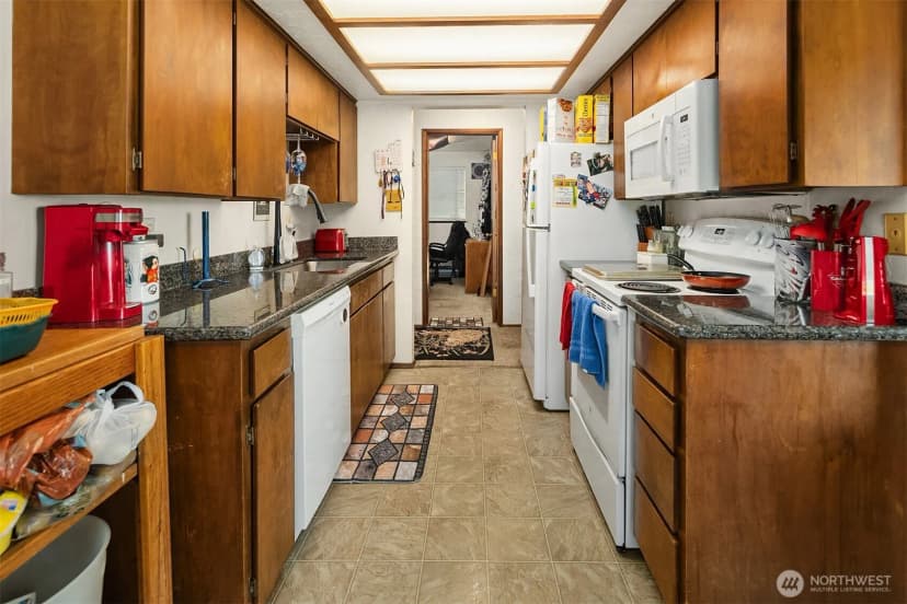 Property photo for 1907 37th Street, Everett photo 15