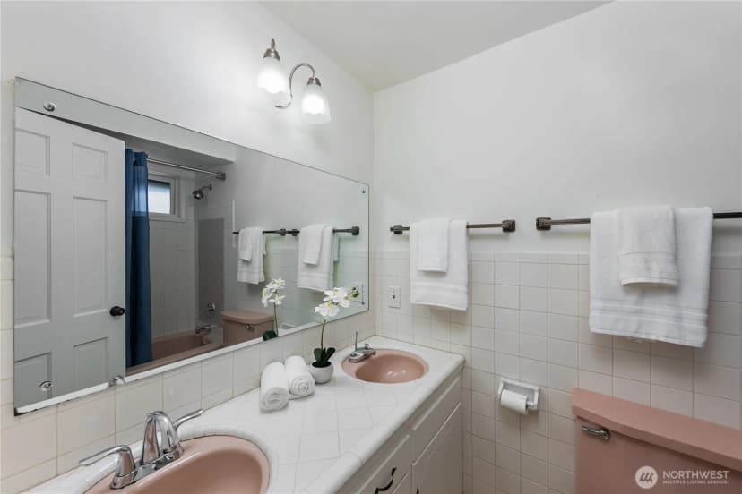 Property photo for 16521 Ne 1st Place, Bellevue photo 26