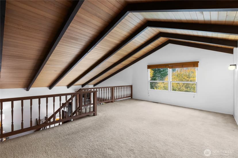 Property photo for 16521 Ne 1st Place, Bellevue photo 27