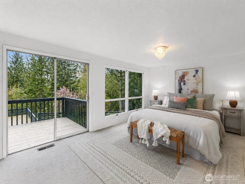 Property photo for 16521 Ne 1st Place, Bellevue photo 20
