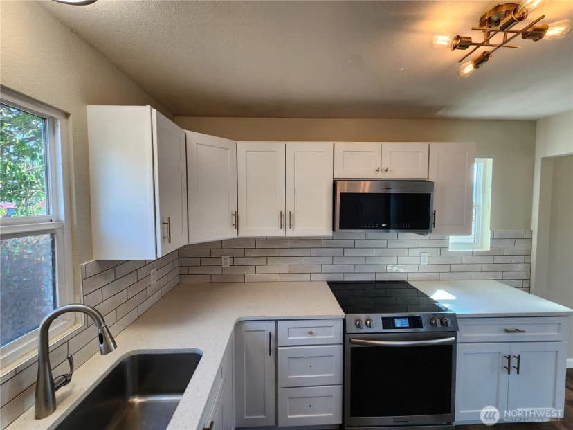 Property photo for 807 Georgiana St, Port Angeles photo 19