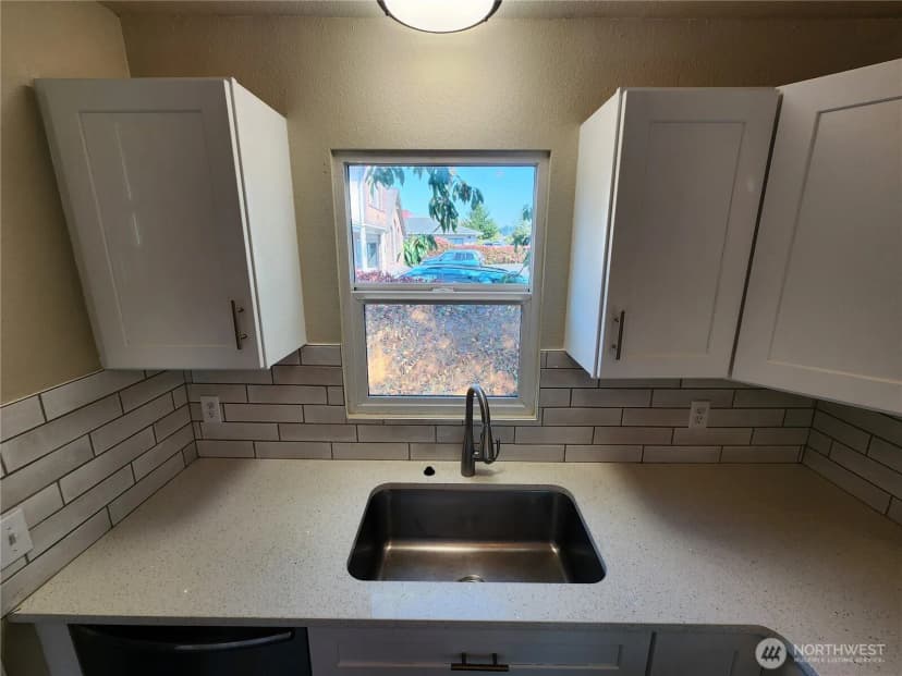 Property photo for 807 Georgiana St, Port Angeles photo 20