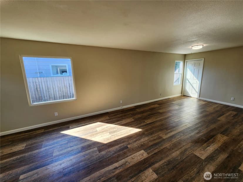 Property photo for 807 Georgiana St, Port Angeles photo 14