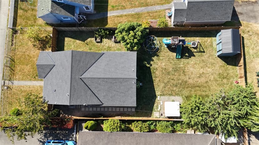 Property photo for 807 Georgiana St, Port Angeles photo 7