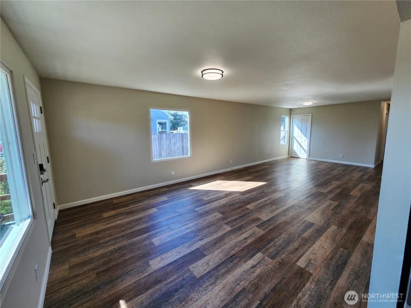 Property photo for 807 Georgiana St, Port Angeles photo 13