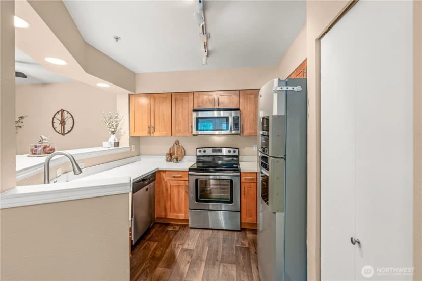 Property photo for 15300 112th Avenue Ne #c308, Bothell photo 9