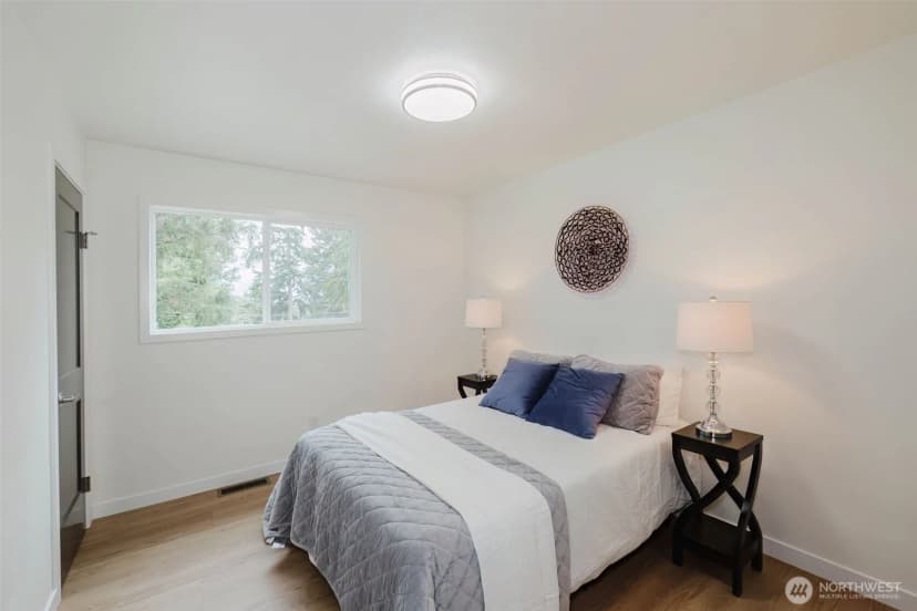 Property photo for 3828 Harbel Drive Ne, Bremerton photo 12