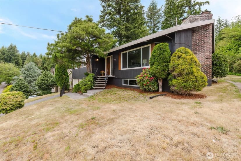 Property photo for 3828 Harbel Drive Ne, Bremerton photo 38