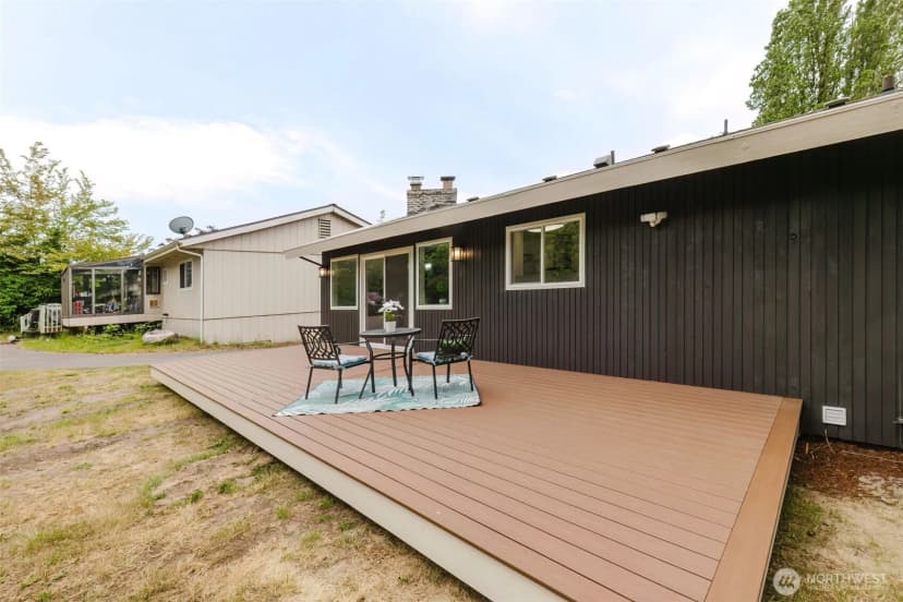 Property photo for 3828 Harbel Drive Ne, Bremerton photo 35