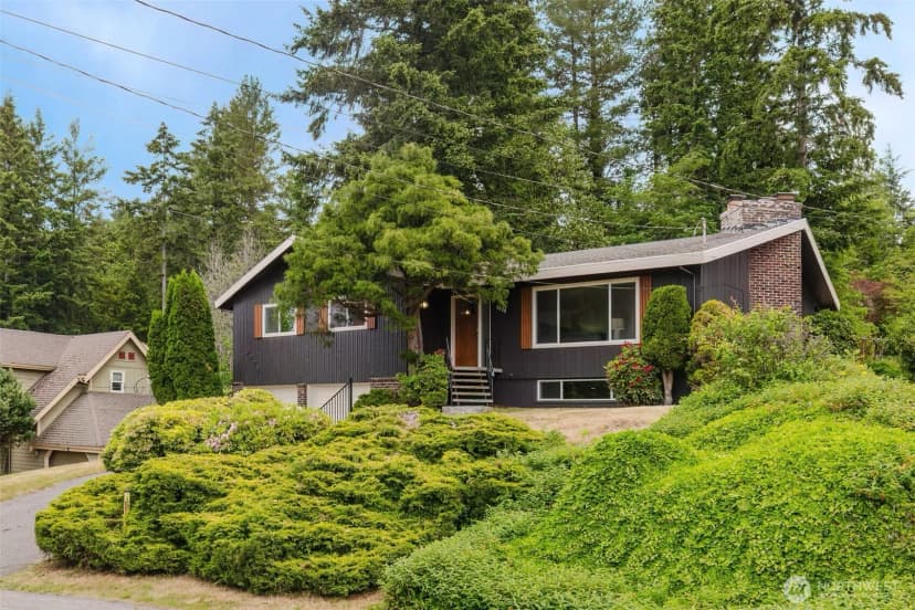 Property photo for 3828 Harbel Drive Ne, Bremerton photo 29