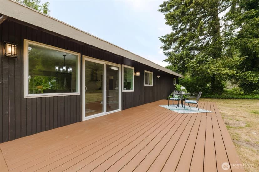 Property photo for 3828 Harbel Drive Ne, Bremerton photo 33