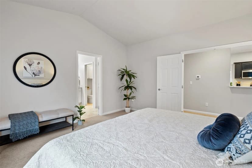 Property photo for 5825 54th Street W, University Place photo 16