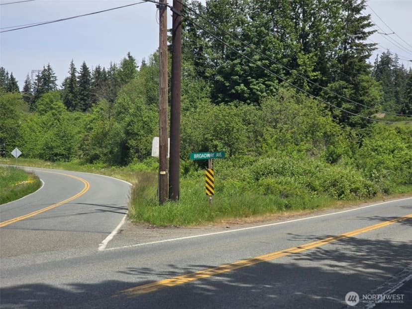 Property photo for 0 Maltby Road, Snohomish photo 3