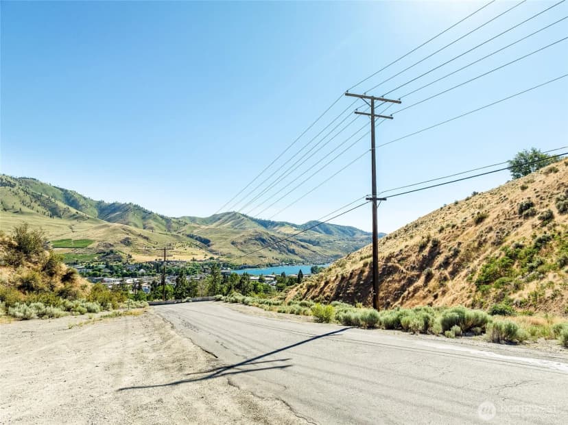 Property photo for 761 N Bradley Street, Chelan photo 15
