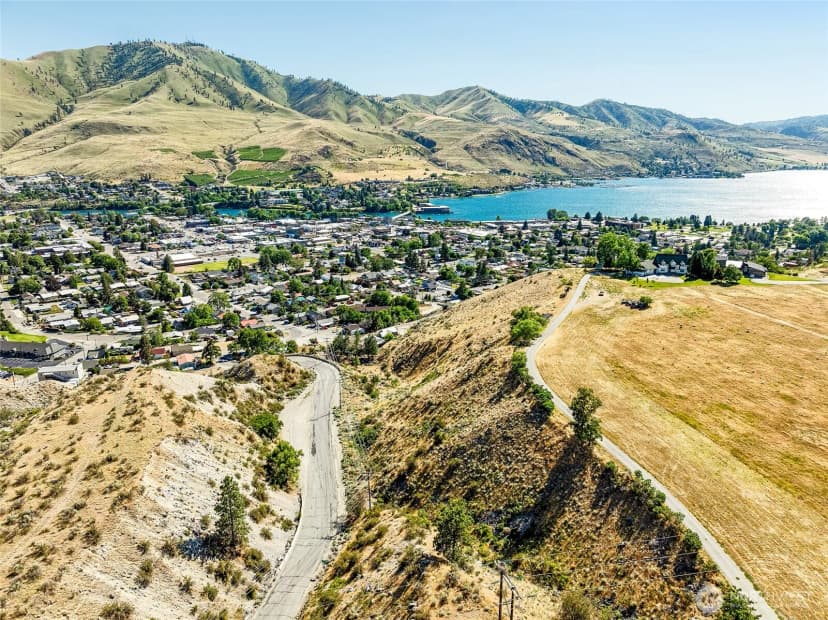 Property photo for 761 N Bradley Street, Chelan photo 10