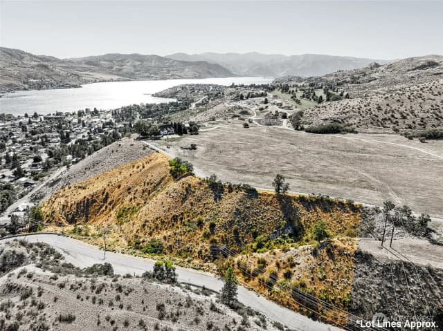 Property photo for 761 N Bradley Street, Chelan photo 2