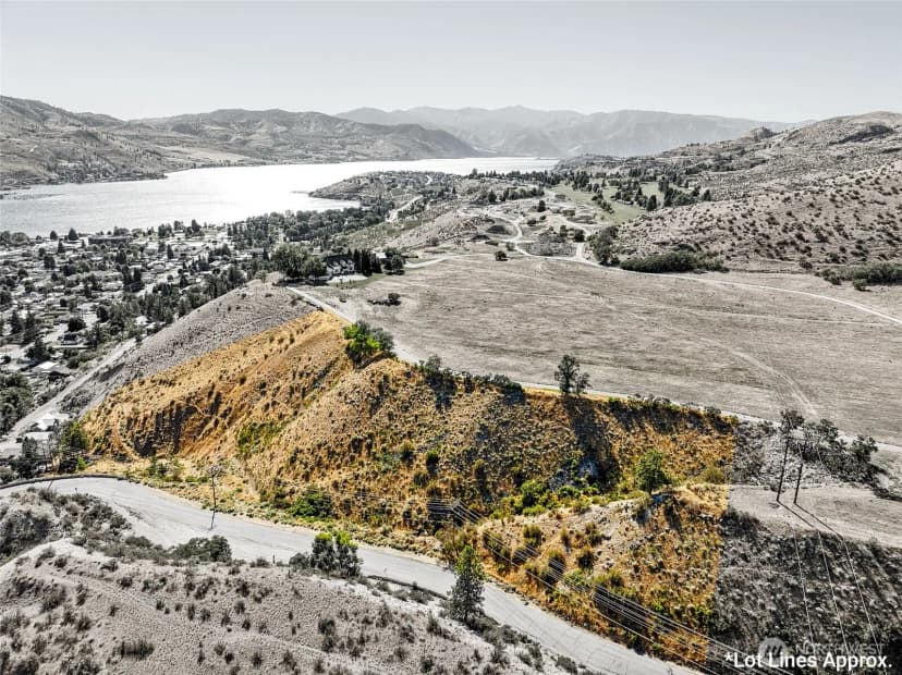 Property photo for 761 N Bradley Street, Chelan photo 2