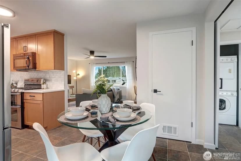 Property photo for 3708 Ne 22nd Street, Renton photo 12