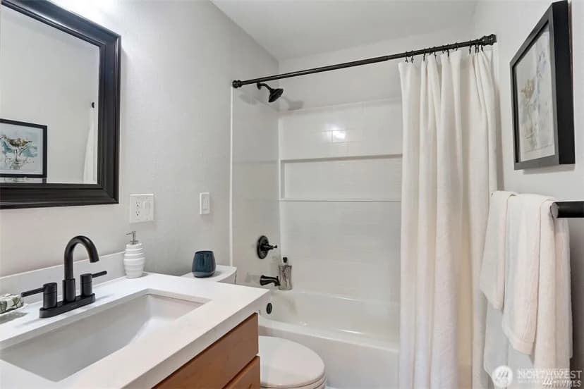 Property photo for 3708 Ne 22nd Street, Renton photo 18