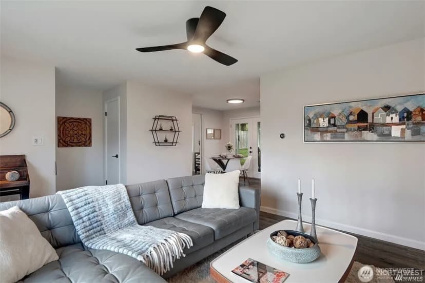 Property photo for 3708 Ne 22nd Street, Renton photo 4