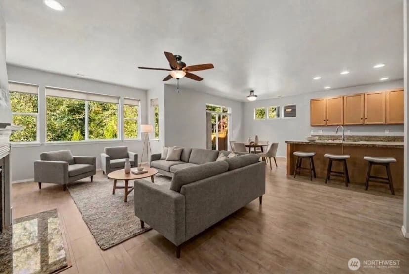 Property photo for 11264 Borgen Loop, Gig Harbor photo 9