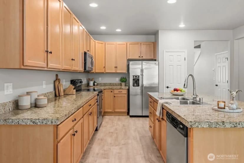 Property photo for 11264 Borgen Loop, Gig Harbor photo 12