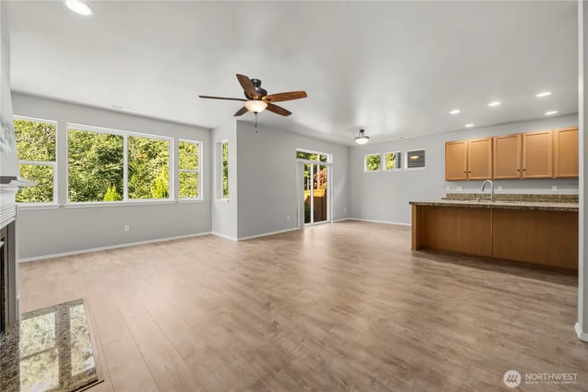 Property photo for 11264 Borgen Loop, Gig Harbor photo 10