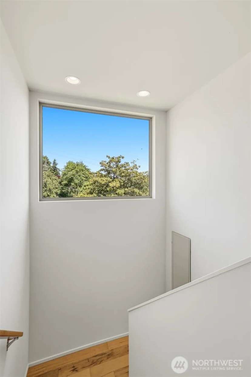 Property photo for 2651 22nd Avenue W #a, Seattle photo 22