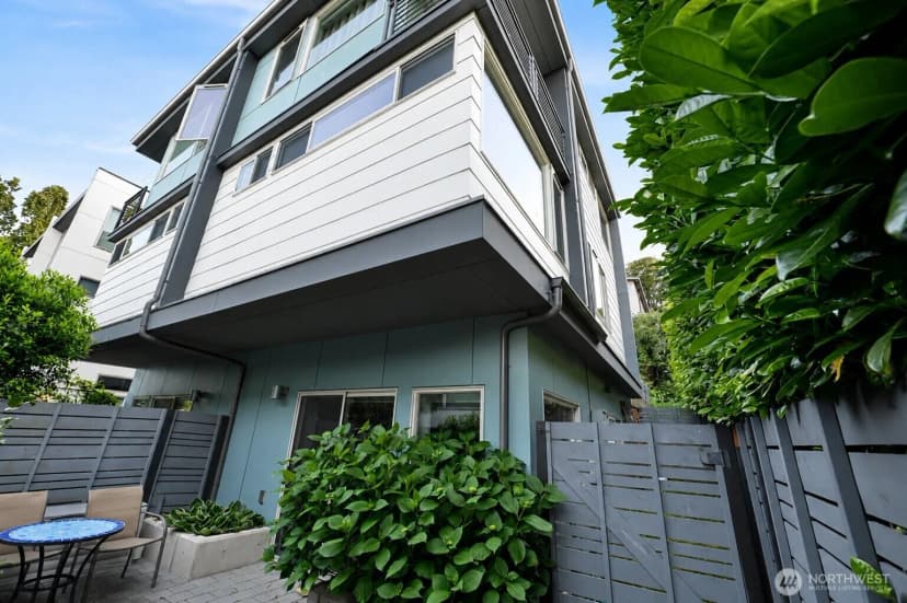 Property photo for 2651 22nd Avenue W #a, Seattle
