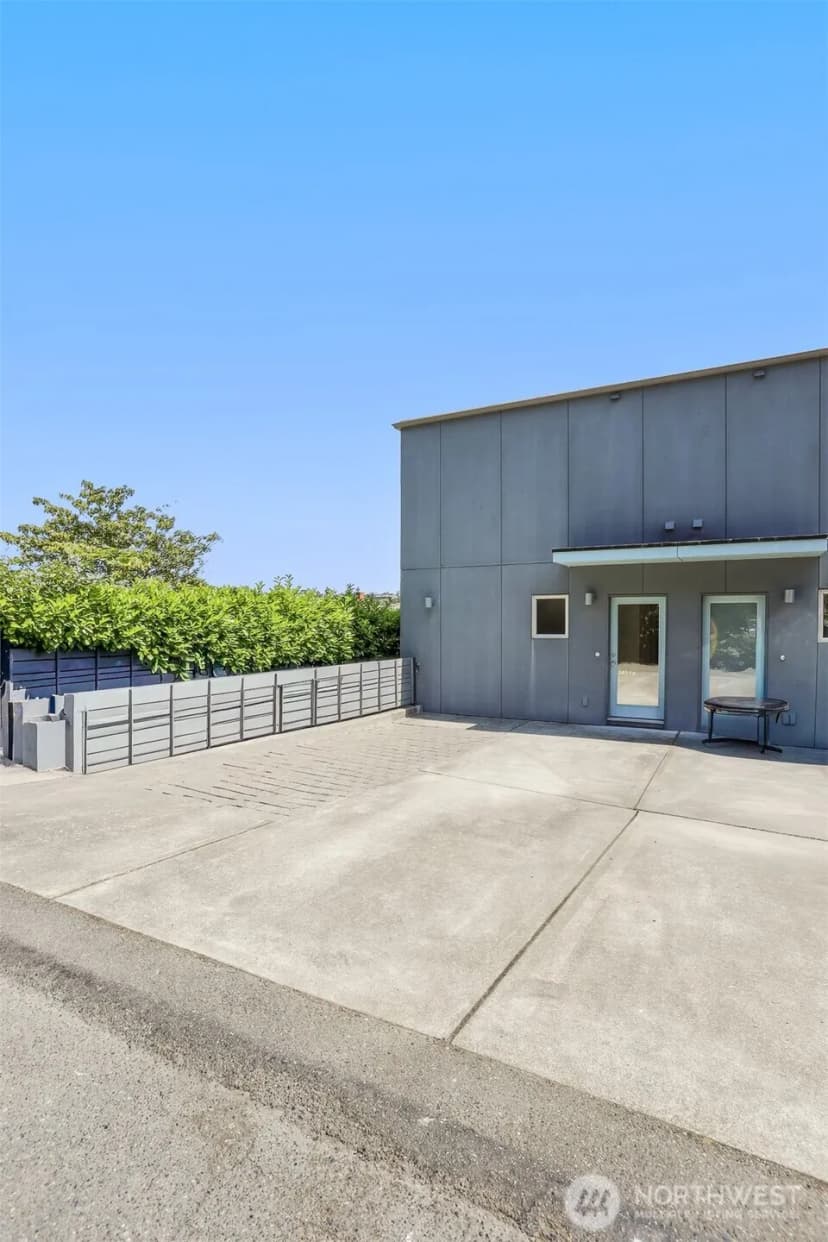 Property photo for 2651 22nd Avenue W #a, Seattle photo 35